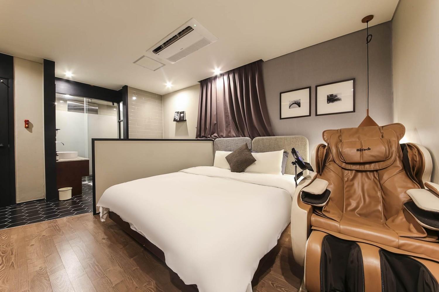 Brown Dot Yangjeong Hotell Busan Exteriör bild