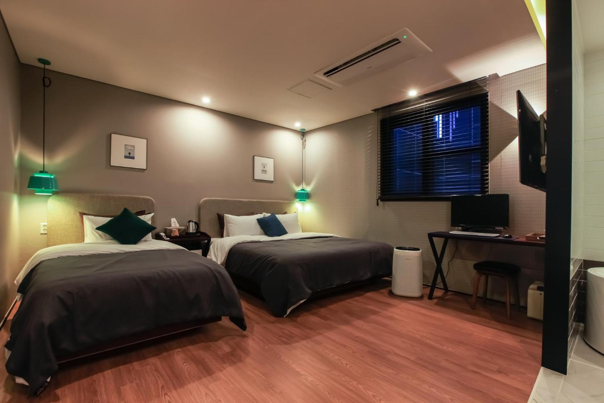 Brown Dot Yangjeong Hotell Busan Exteriör bild
