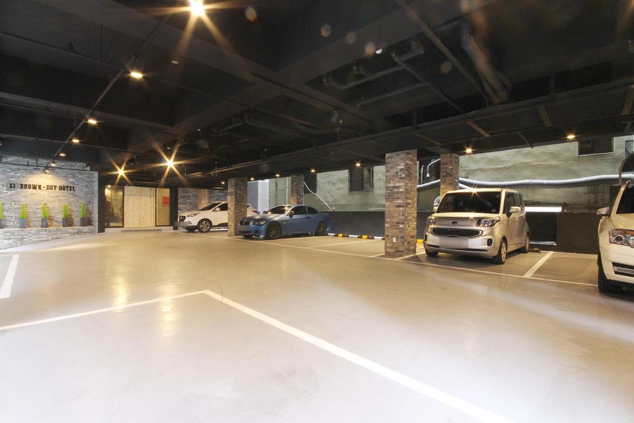 Brown Dot Yangjeong Hotell Busan Exteriör bild